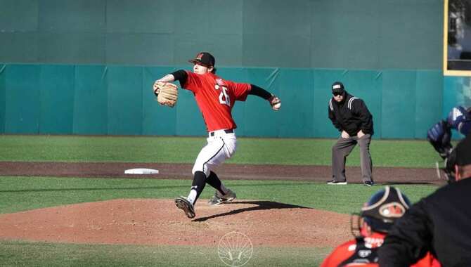 Develop Effective Pitching Mechanics