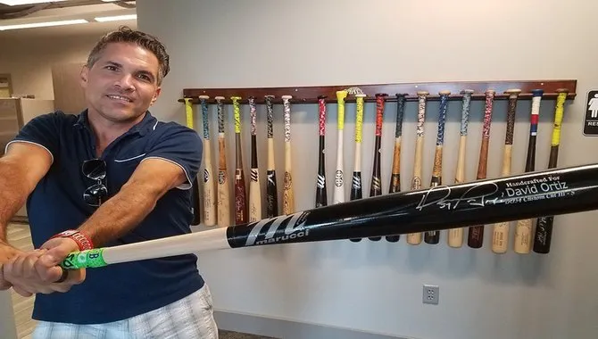 5 Steps To Taping A Wooden Bat