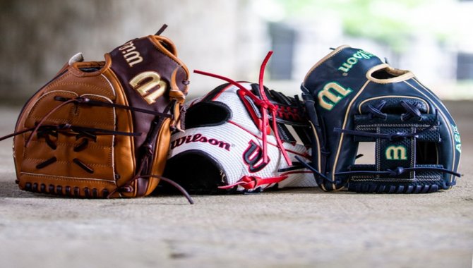 Hand Circumference Measure For Baseball Glove Size Measurement