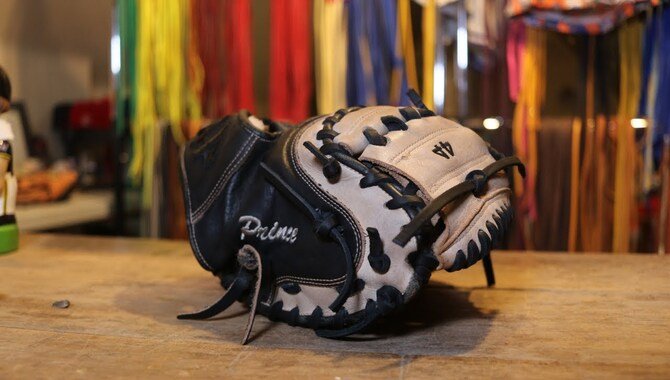 Customized Catcher’s Glove Options