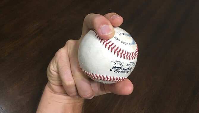 How Do You Grip A Curveball In Baseball