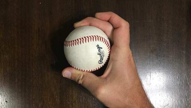 How Do You Throw A Curveball In Baseball