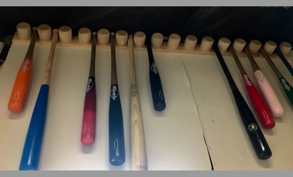 Preparing The Baseball Bat For Painting