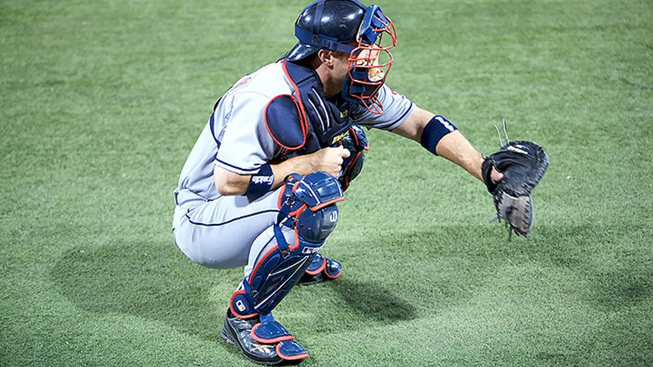 Are Knee Savers Good Or Bad For Catchers