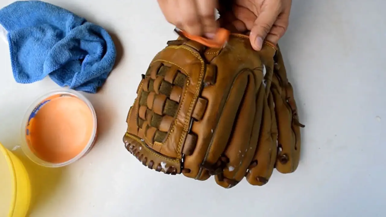 Saddle Soap - Is It Good For Baseball Gloves
