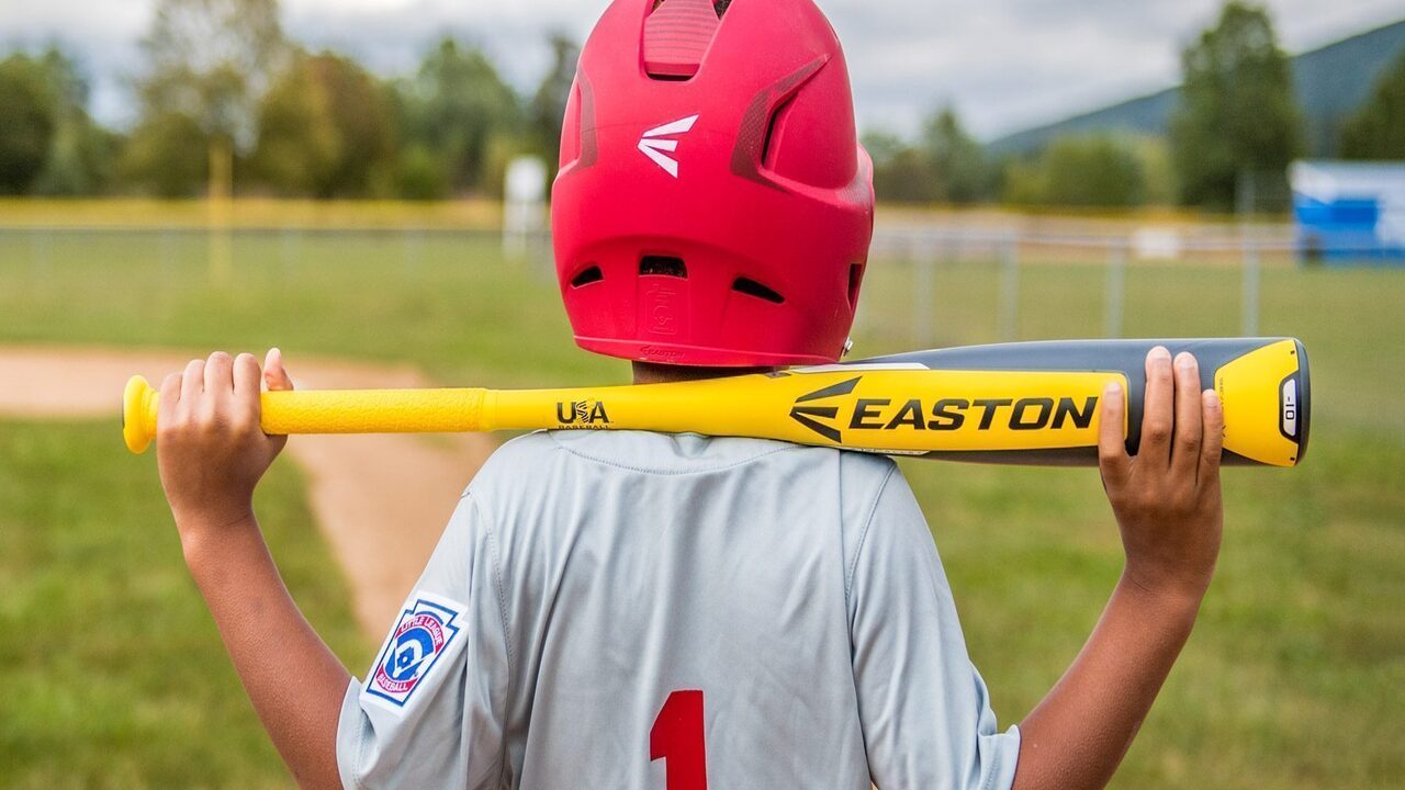 Using Softball Bat For Baseball